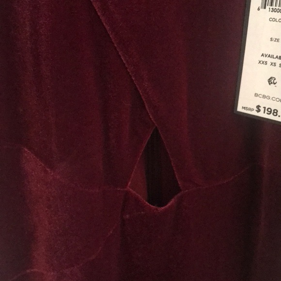 STUNNING maroon velvet BCBG NWT - Picture 3 of 5